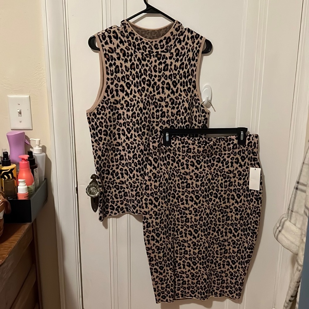 Sexy curve hugging sweater and skirt Size large